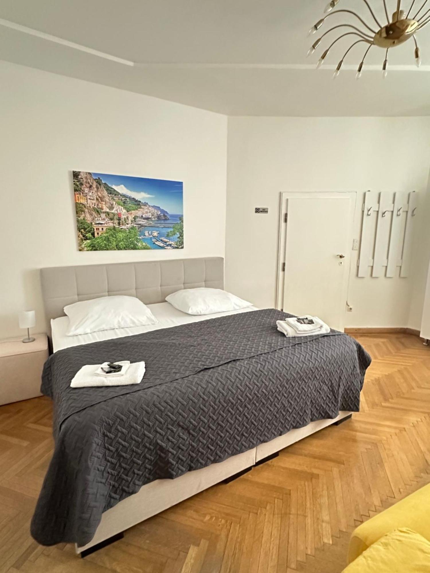 Datri Petite Suite 1 - 3 Вена Экстерьер фото